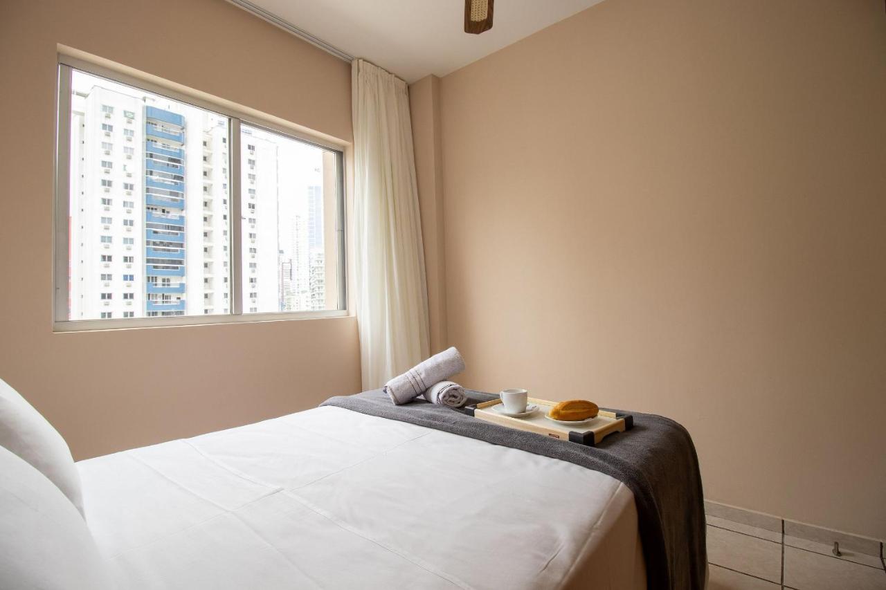 Апартаменти Blu71 - 3 Dorm, Av Brasil, Garagem, Wi-Fi Балнеаріу-Камборіу Екстер'єр фото